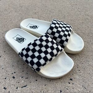 Vans checkered fuzzy slides Sz 9